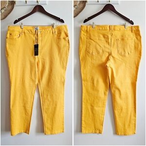 NWT Monroe & Main Yellow Stretch Jeans 18W High Rise Ankle Straight Leg